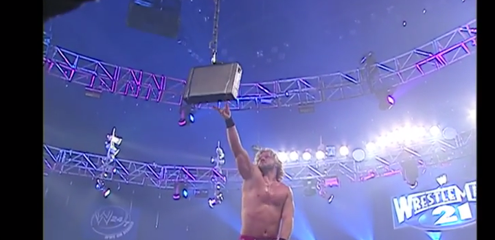 Самые захватывающие моменты лестничных матчей WWE